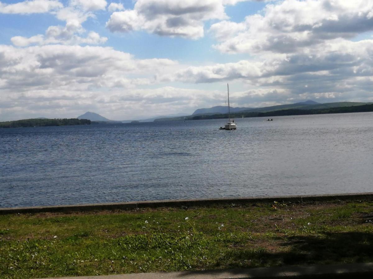 O'Berge Du Village A302 Magog Екстер'єр фото