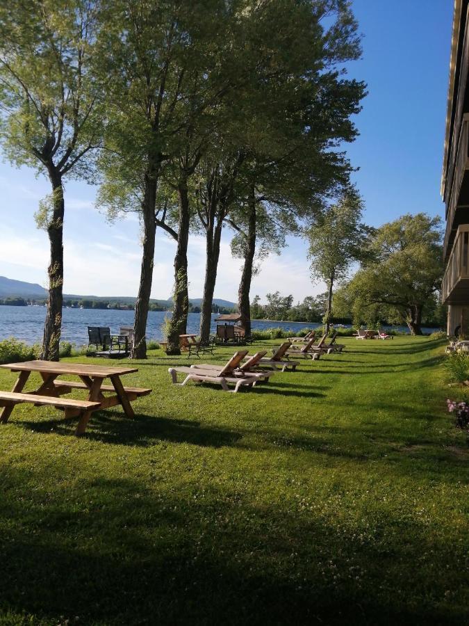 O'Berge Du Village A302 Magog Екстер'єр фото