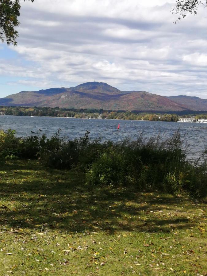 O'Berge Du Village A302 Magog Екстер'єр фото